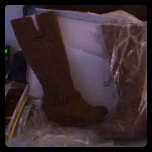 Wedge heel long boot Cognac in Color